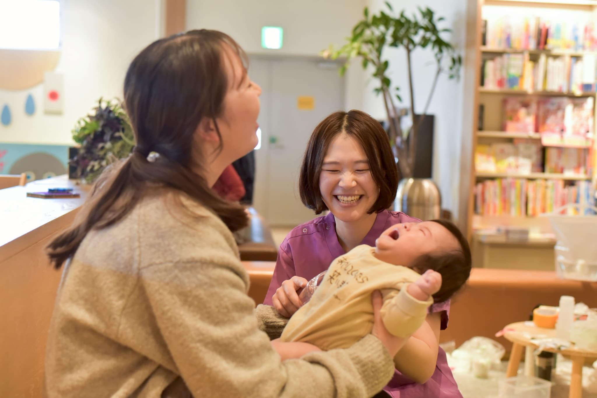 助産師コスギチアキ